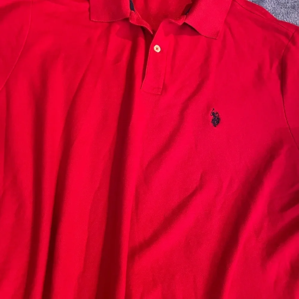Polo - Picture 3 of 3